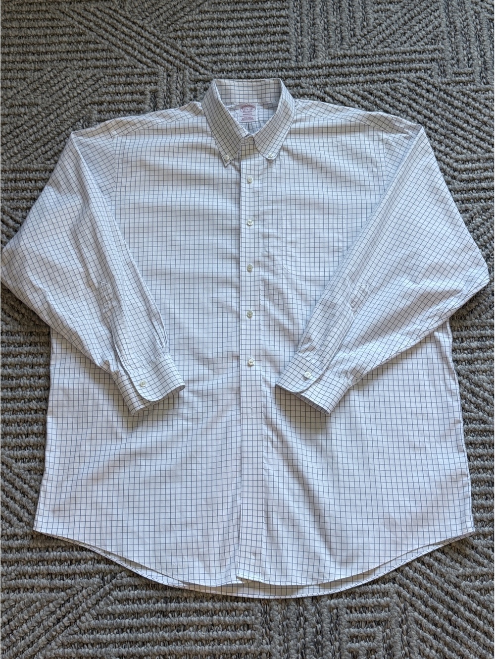 Brooks Brothers Madison White and Blue Check Dress Shirt 17 1/2 - 34